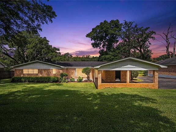 3rd image of 2009 Japonica Ln