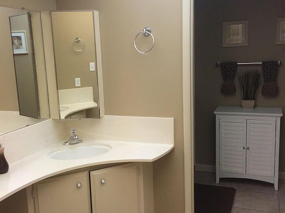5th image of 6221 E Catalina Dr