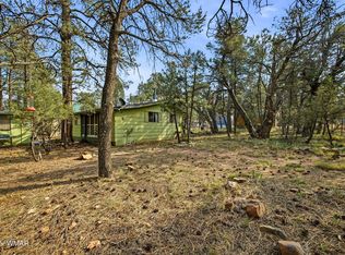 2887 Center Rd, Overgaard, AZ 85933