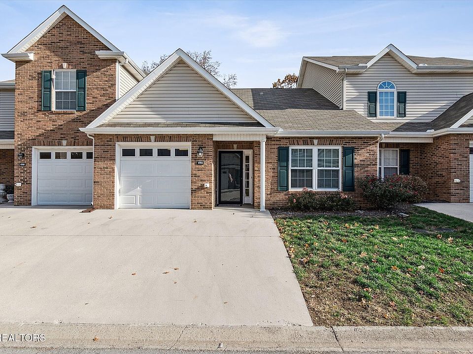 1st image of 6764 La Christa Way