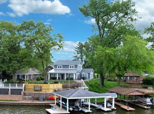 3380 N Shore Acres Ct, Monticello, IN 47960