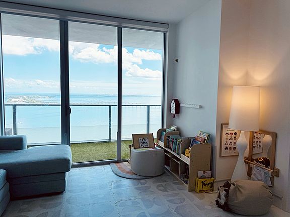 3rd image of 1300 Brickell Bay Dr APT 3405