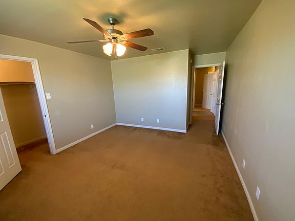 3rd image of 204 Coby Dr Unit B
