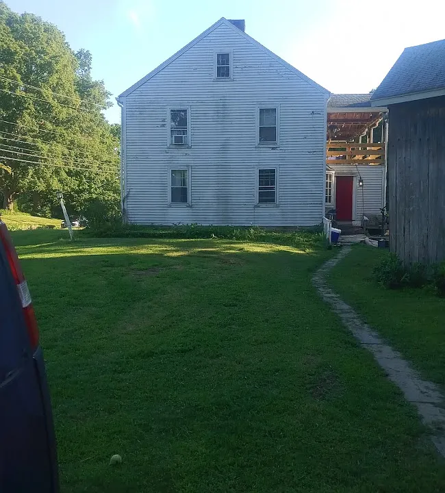 174 Clapboard Hill Rd