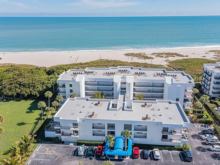 1700 Ocean Dr #201 — Photo 5