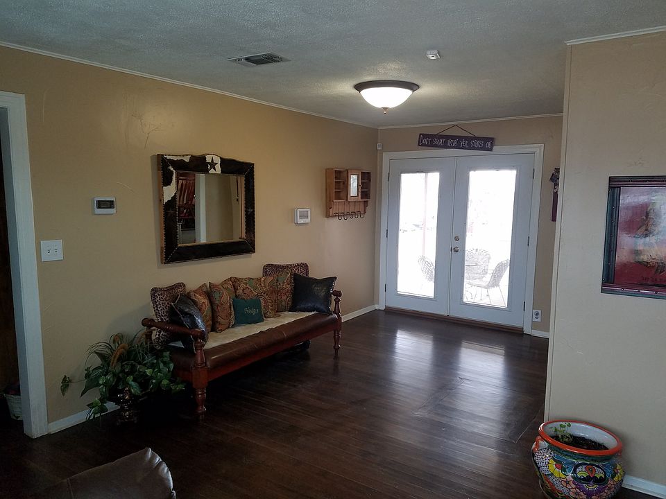 1st image of 411 N Fulton St