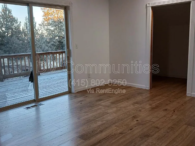 2500 SW 83rd St — Photo 24
