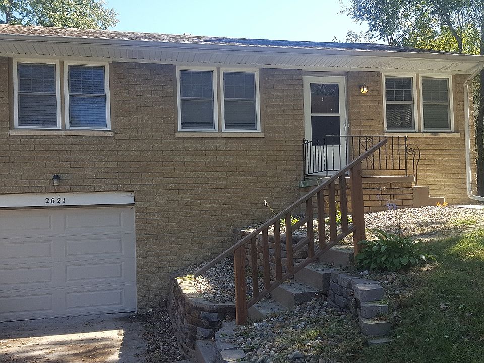 1st image of 2621 N 73rd St