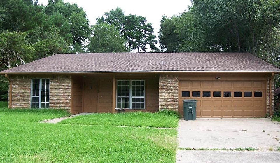 1st image of 3107 Clay Cir