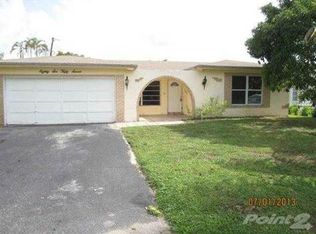 8657 N Sutton Dr, Hollywood, FL 33025