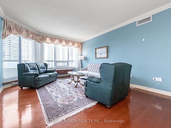 5th image of 1480 Riverside Dr #606