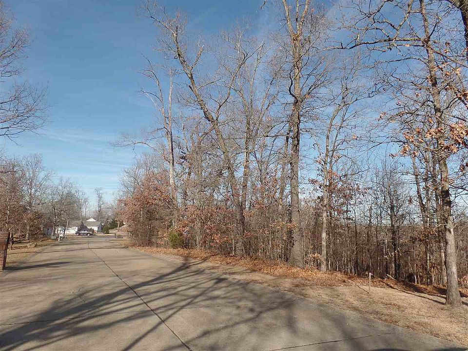 1st image of 3636 McLane Dr
