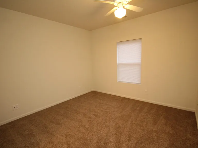 1515 Hutton Way #B1 — Photo 8
