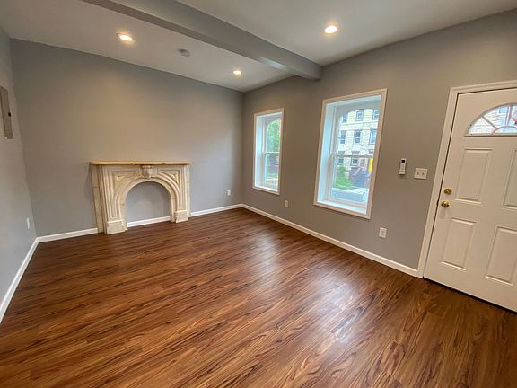 2nd image of 383 Liberty St #1