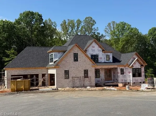 7603 Pemberley Dr, Oak Ridge, NC 27310