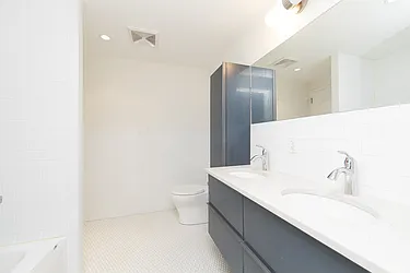 Rented by Link NY Realty