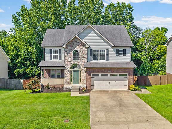 5th image of 1604 Apache Way