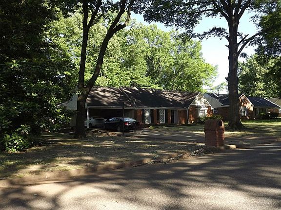 3rd image of 3130 Glen Echo Dr