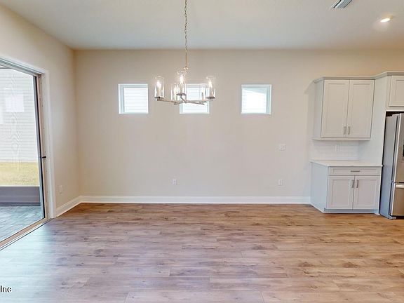 5th image of 81 PIGEON Cove