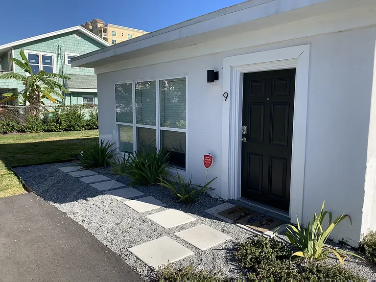 Exterior View of Unit 9
