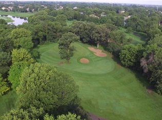 8767 Stratford Xing N, Brooklyn Park, MN 55443