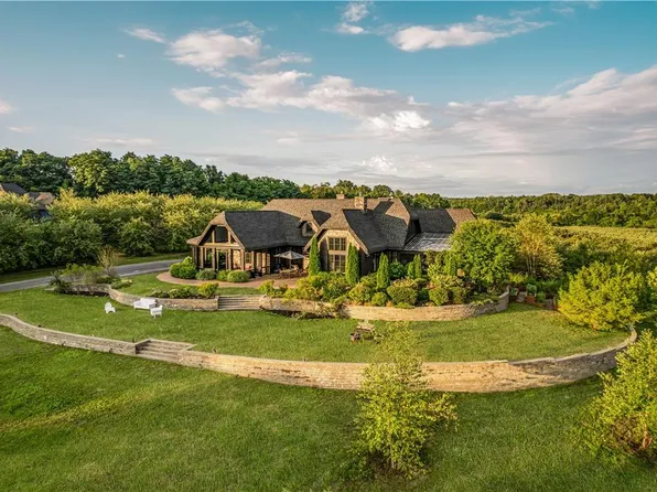 223 School House Road, Hudson, NY 12534