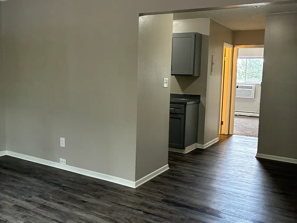 Kenady Cir