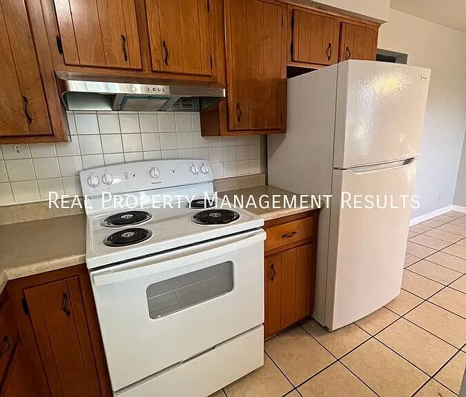 2807 Ridgewood Dr #A — Photo 5