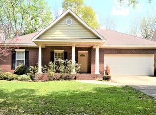 533 Edinburgh Way, Dothan, AL 36305