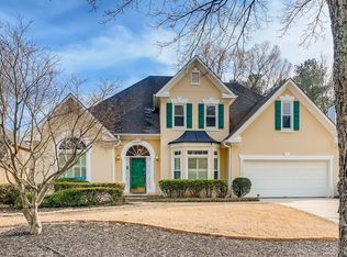 605 Willowbrook Run, Johns Creek, GA 30022