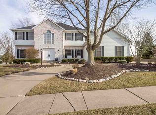 5695 18th St, Bettendorf, IA