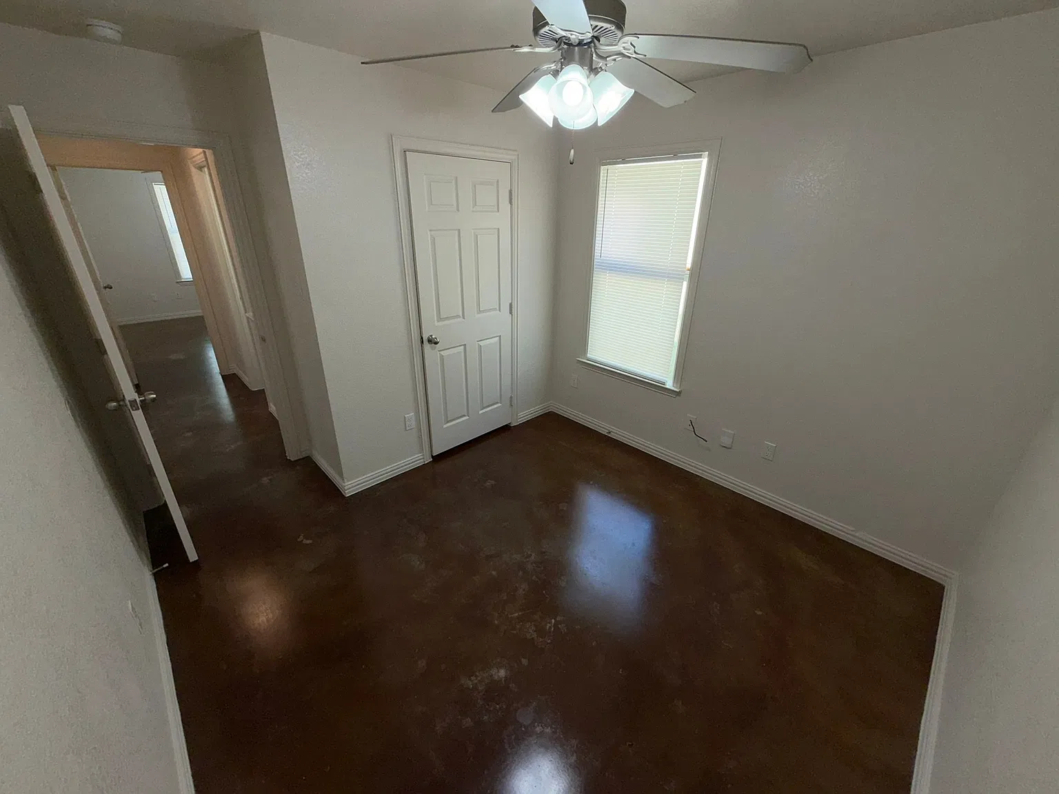 508 East Young Avenue — Photo 3