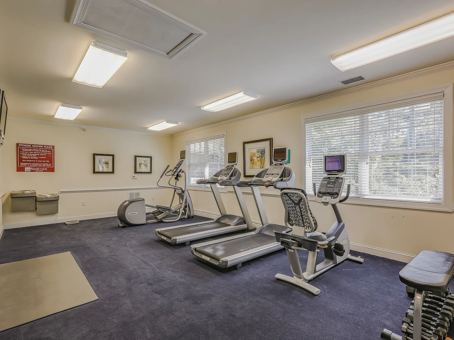 Sunstone Apartments — Photo 4