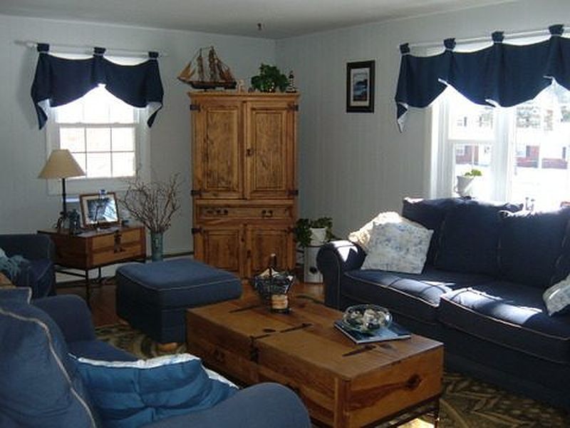 4th image of 9 WOOD DALE Drive