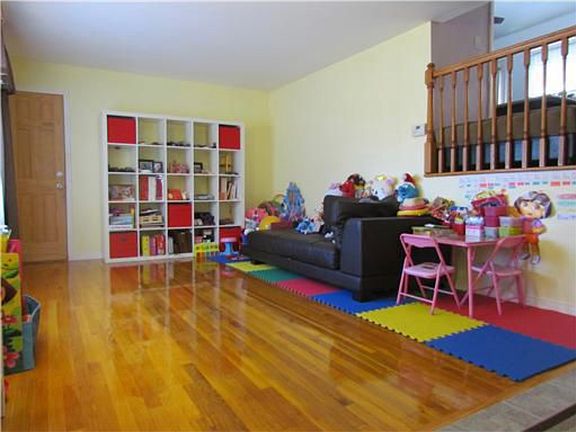 Living room 20x12