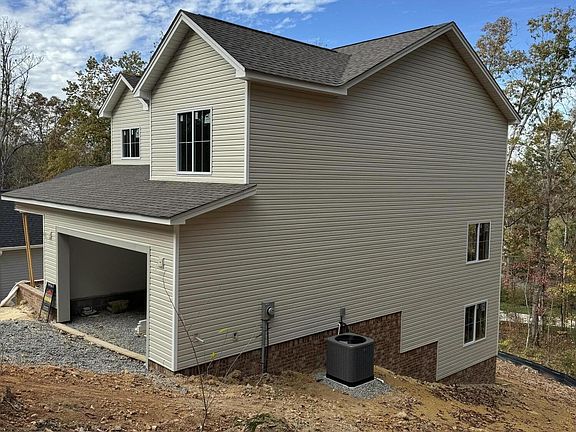 2nd image of 3610 Crown Colony Dr NW