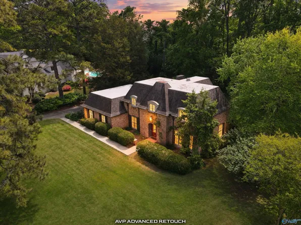 2318 Horsetree Pl SE, Decatur, AL 35601