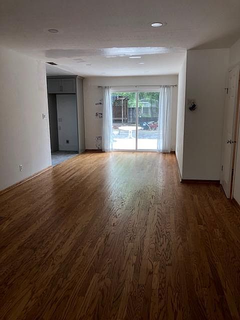 1st image of 3397 Bryant St