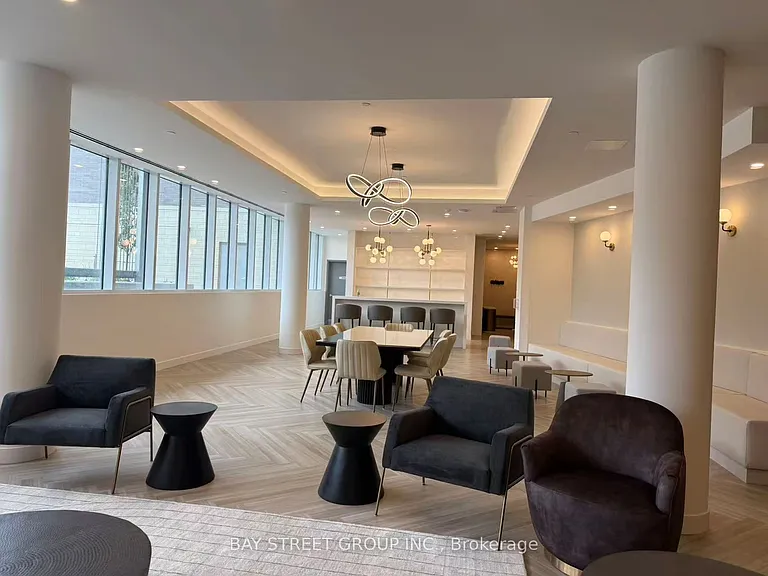 705 Davis Dr #611 — Photo 13