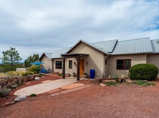 37 Old Rd S, Santa Fe, NM 87540
