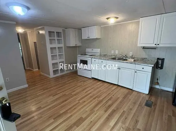19 Balsam Ln, Levant, ME 04456