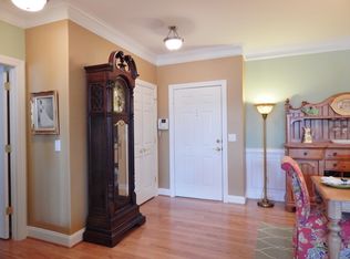 522 College Rd APT 204, Greensboro, NC 27410