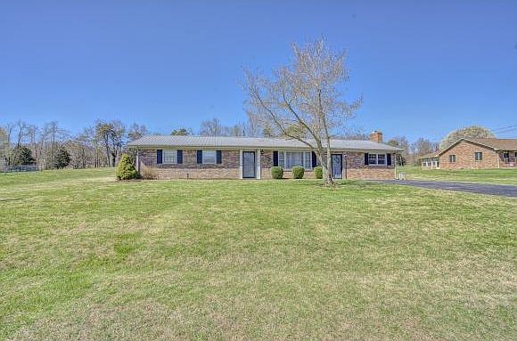 1st image of 23387 Larwood Ln
