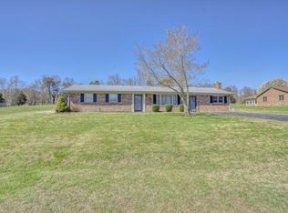 23387 Larwood Ln, Bristol, VA 24202
