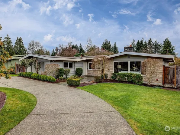 4131 94th Avenue SE, Mercer Island, WA 98040