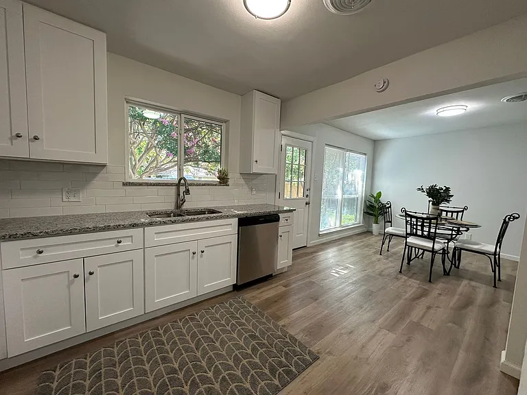 509 Dover Dr — Photo 14