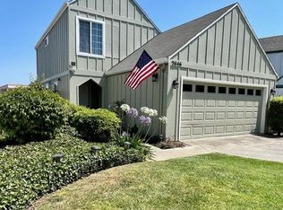 2046 Santa Rita St, Salinas, CA 93906