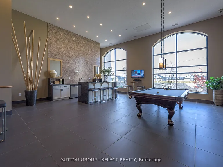 240 Villagewalk Blvd #610 — Photo 7
