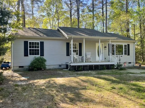 2283 Buccaneer Blvd, Greenbackville, VA 23356