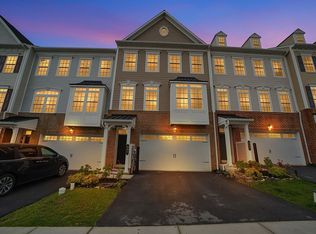 807 Stonecliffe Rd, Malvern, PA 19355
